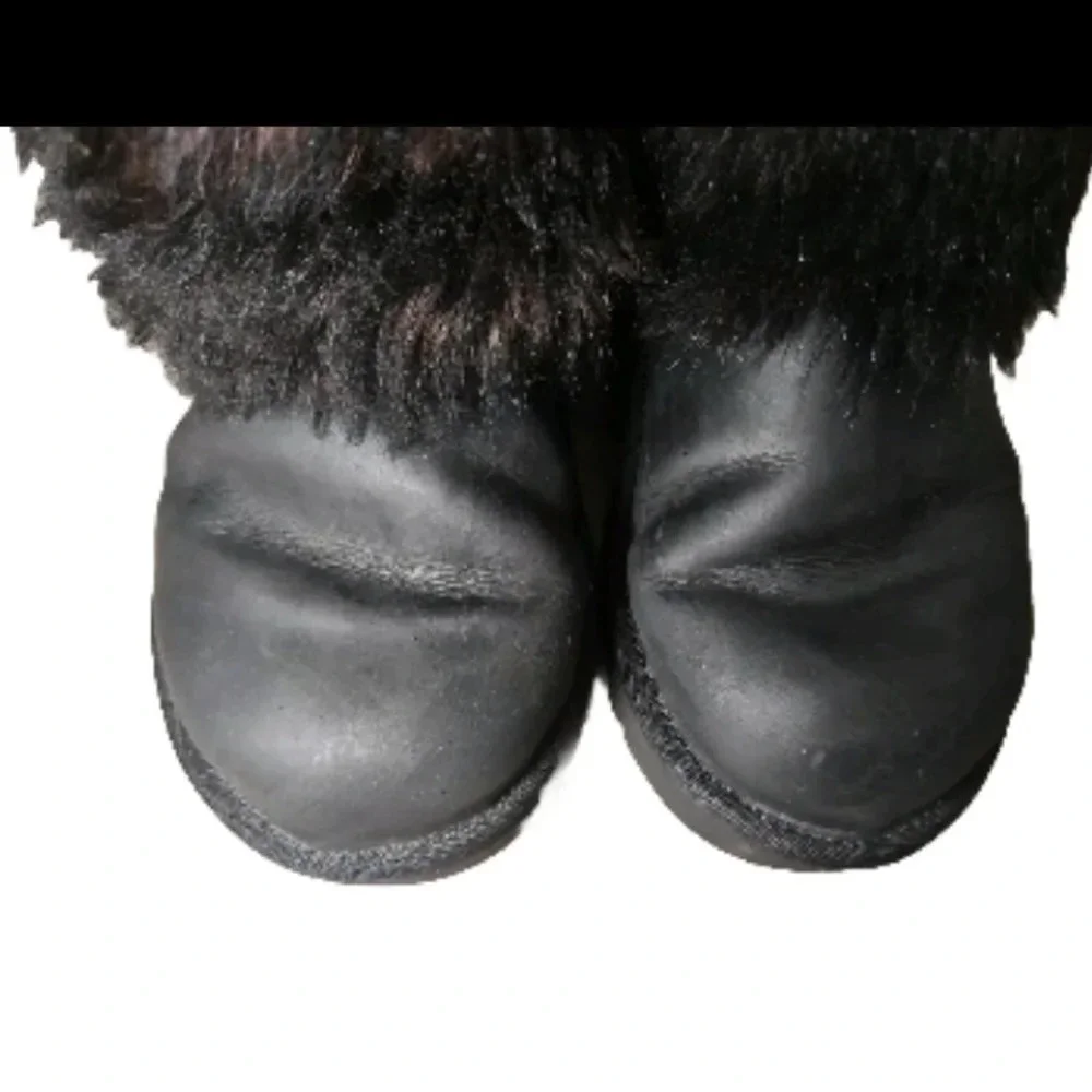 UGG Australia Big Girls Black Leather Ellee Fur Trim Boot 3
